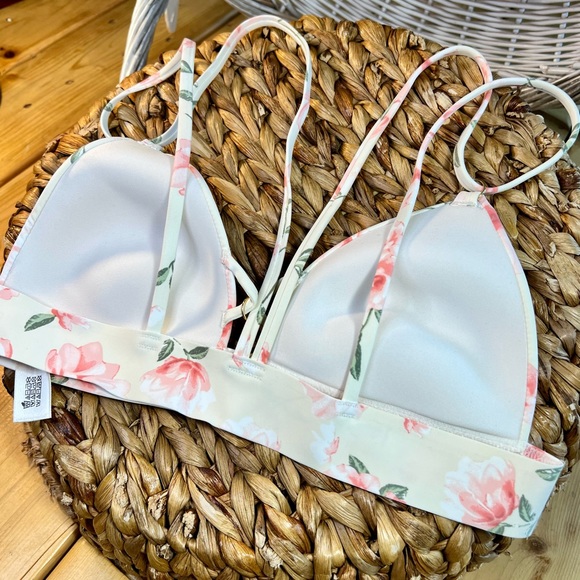 Pink bra - Picture 2 of 3